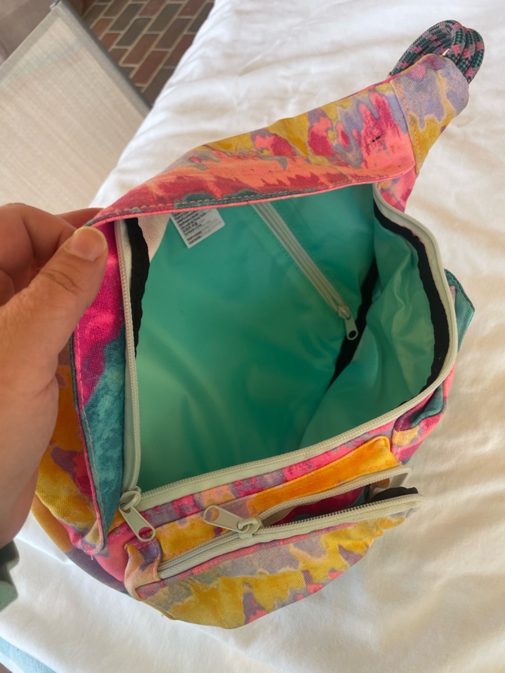 Kavu Tie Dye Sling Bag Fanny Pack Crossbody Multi Color 🌈 - Picture 3 of 4